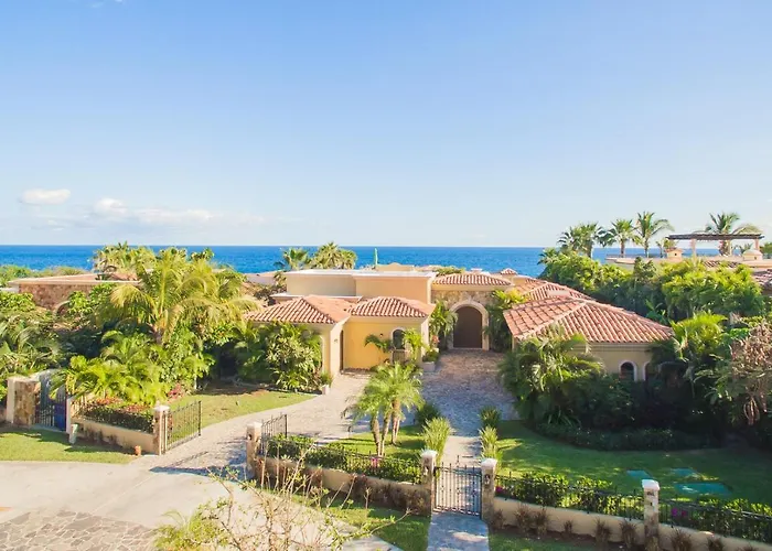Casa Cortez Spectacular Seaside Getaway Sleeps 10