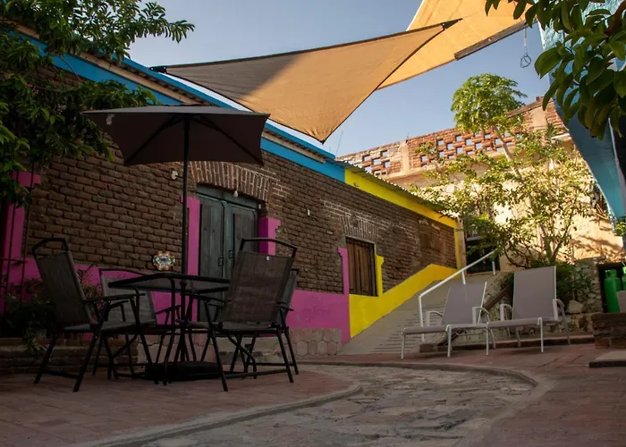 Downtown Studio Galeron