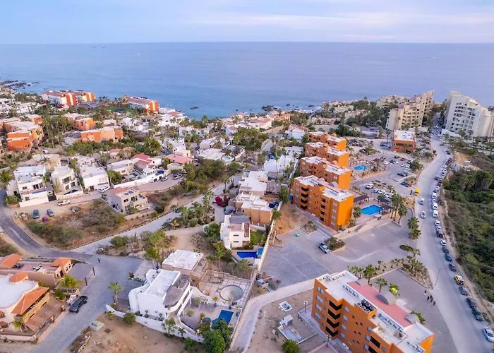 3 Bed 4 Bath Ocean View With Heated Pool.
