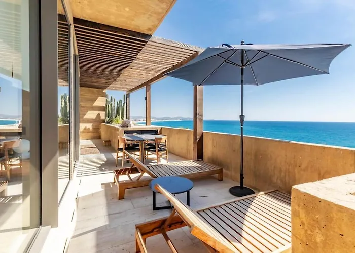 Panoramic Ocean View Hot Tub