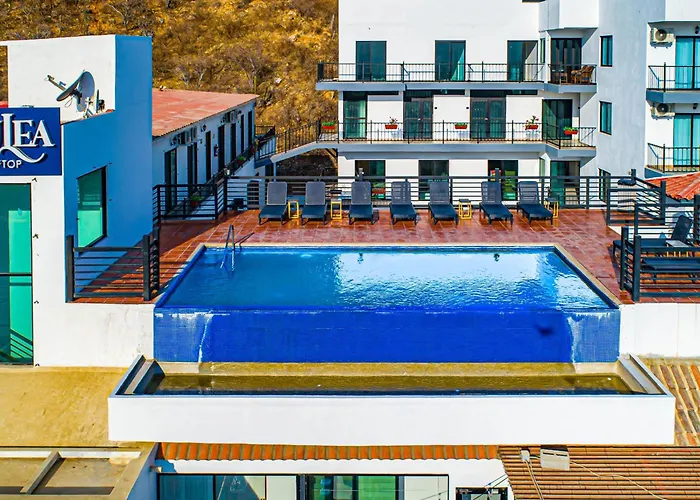 Morgan Residences 607A