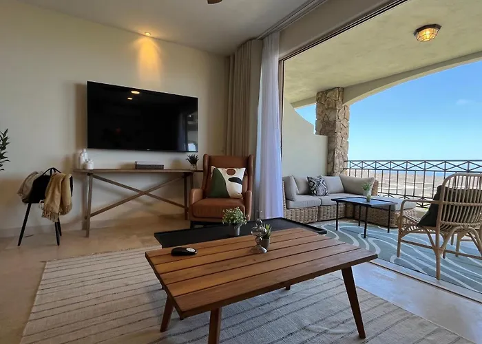 Beautyful And Stuning Condo 3Bd