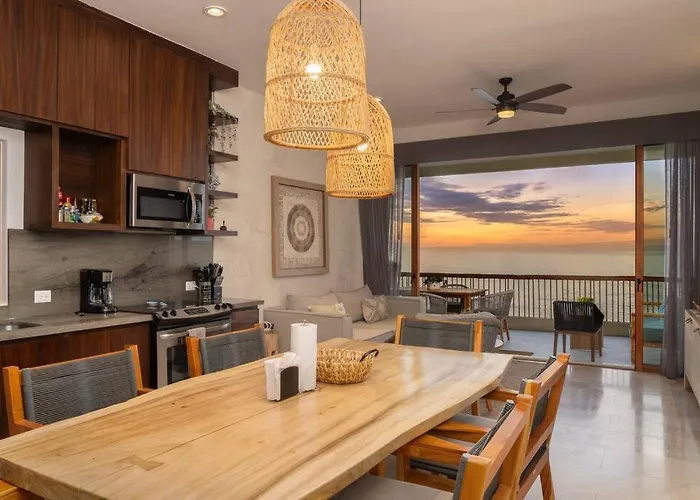 Unique Beach Front Condo With Concierge