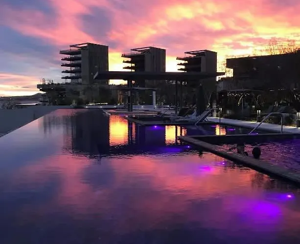 2Bd Oceanfront Presidential Suite Solaz Cabo
