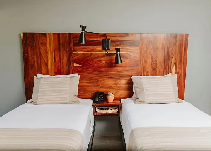 3 Luxurious Twin Suites In Exclusive Boutique Hotel