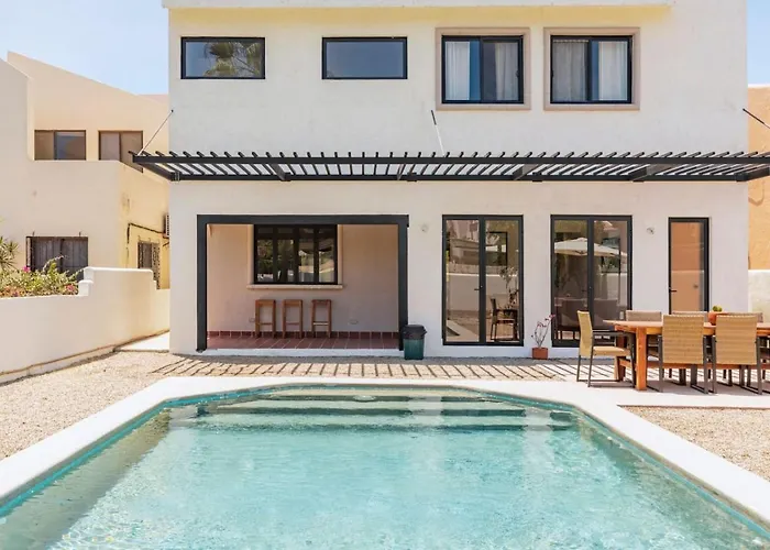 Lux 3Bd Casa Anuiti, On Golf, Near Beach, Pool