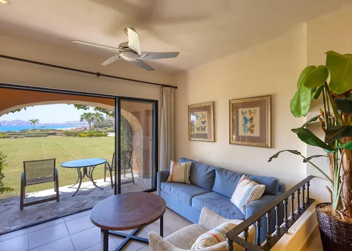 Relaxing Beachfront Condo