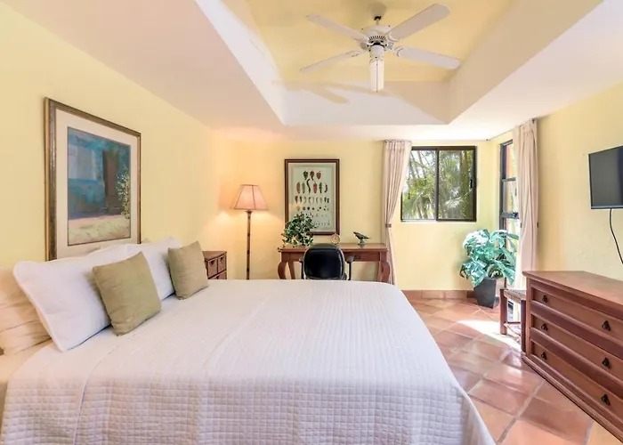 Beachside Serenity Coral 101 Casa del Mar