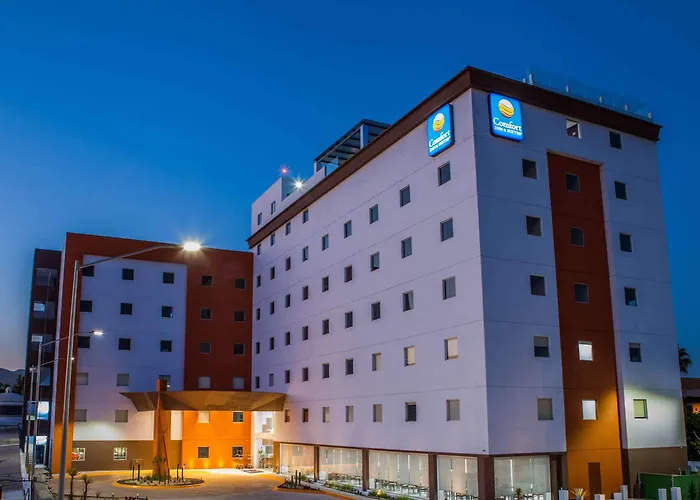 Comfort Inn & Suites Los Cabos