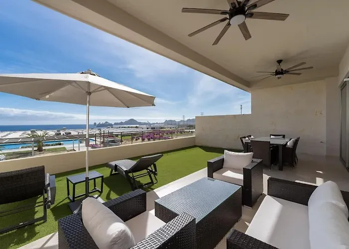 Terrace With Arch Views, Pool, Bbq & Beach Gear