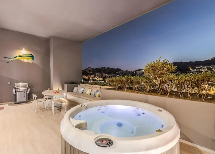 Cabo Marina Luxury Condo Jacuzzi & Terrace