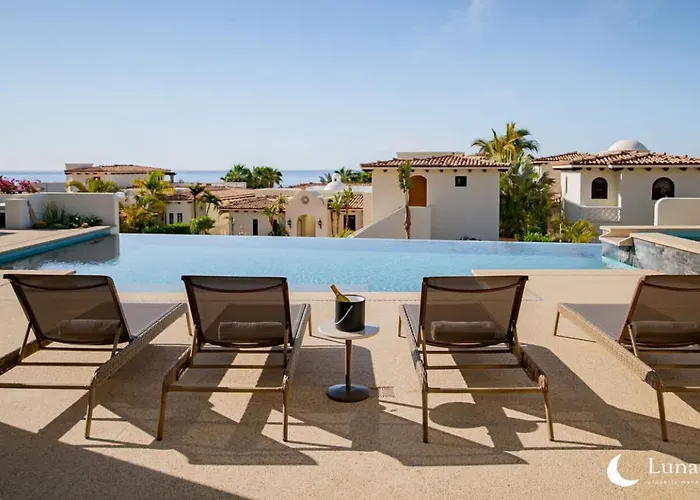 Gated Oceanview Villa - Infinity Pool & Fire Pit