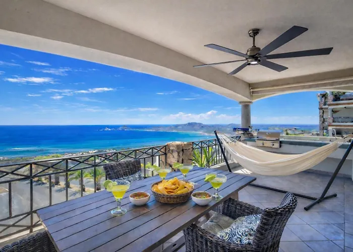 Mesmerizing Ocean & Arch Views King Beds Pool Luxury Family Friendly
