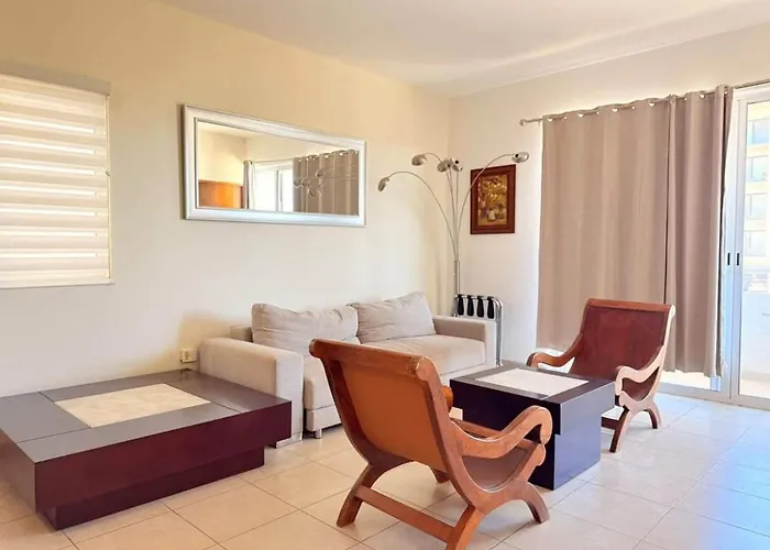 Family Apartment A Short Walk From The Beach