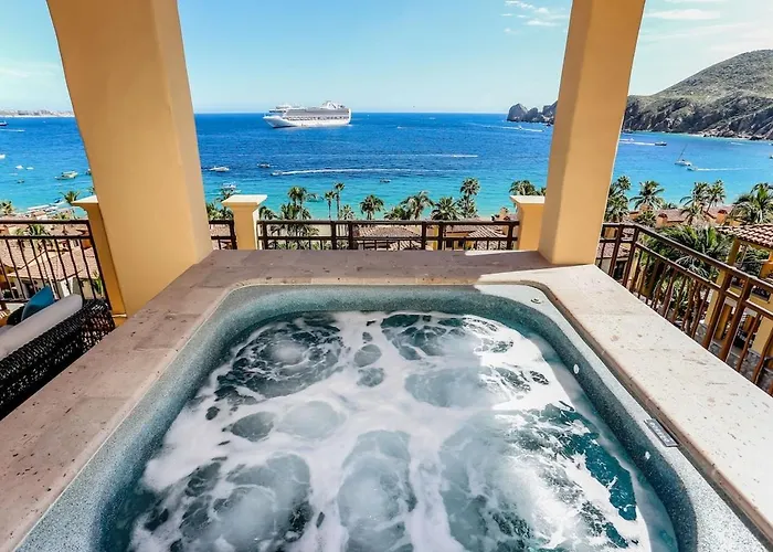 Luxury Beachfront Penthouse Hot Tub And Ocean Views