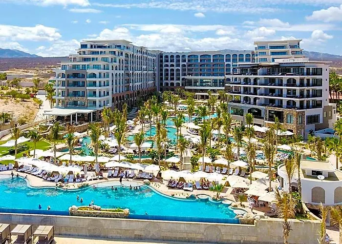 Villa La Valencia Beach Resort & Spa