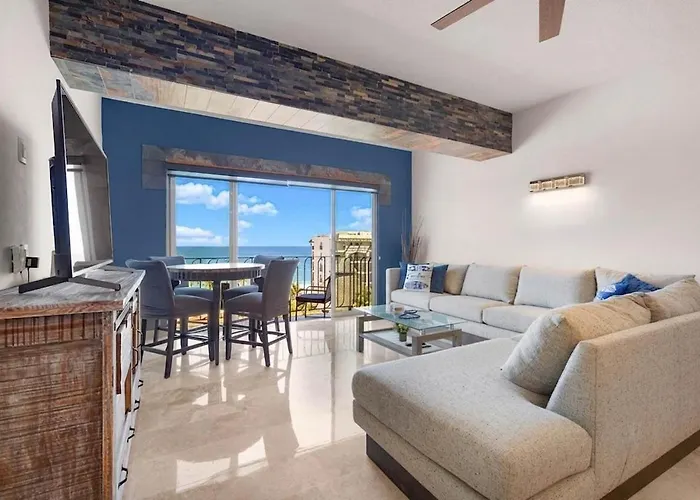 Vista La Jolla 2 Bedroom 406