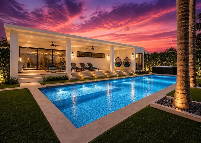 Cabo Ocean View Villa - 4BR - 50ft Pool - Hot Tub - Gym