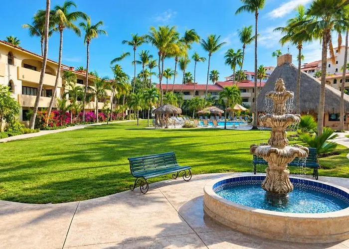 Marina Sol Condo With Jacuzzi