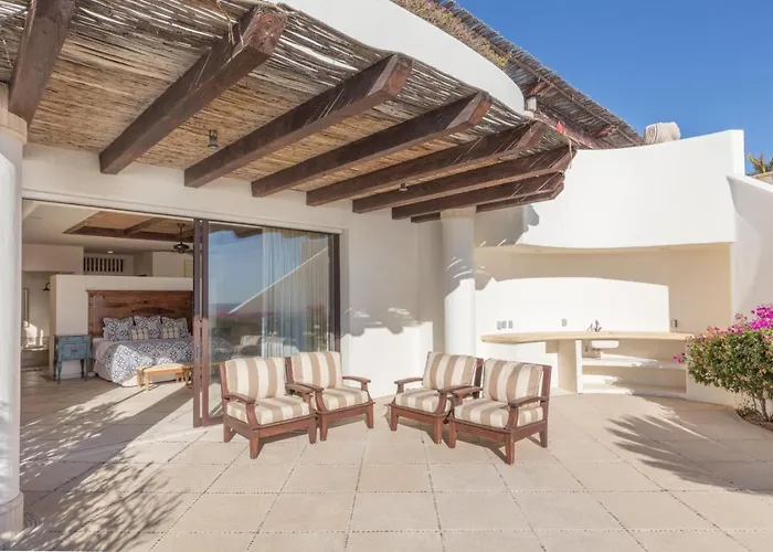 Majestic Las Olas Palmilla Beach Front Villa