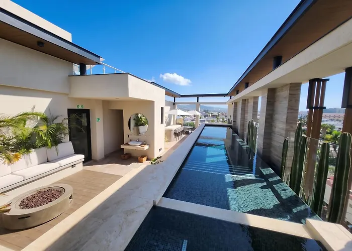 Ameth - Stylish Downtown Apartments With Rooftop Pool & Gym