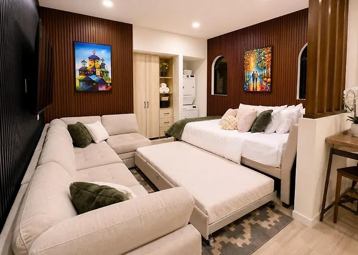 Luxury Mavila Studio