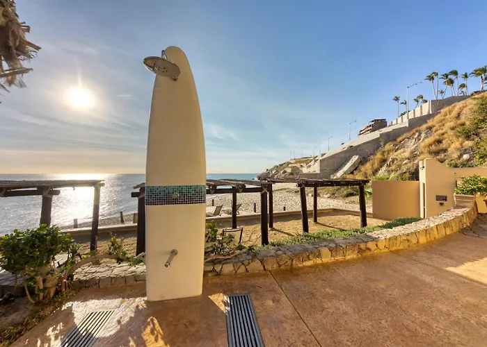 Costa Azul Oceanfront Condo Wviews, Surf, Swimmable Beach