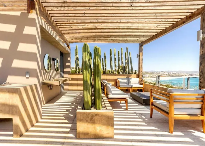 Cabo Escape W Infinity Pool