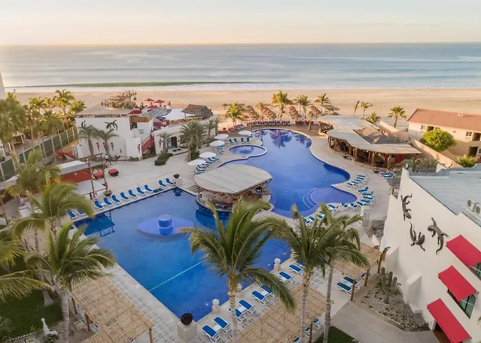 Grand Decameron Los Cabos, A Trademark All-Inclusive Resort