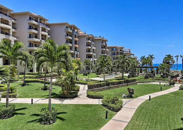 Villa La Estancia Condo: Pools, Hot Tub, & Balcony